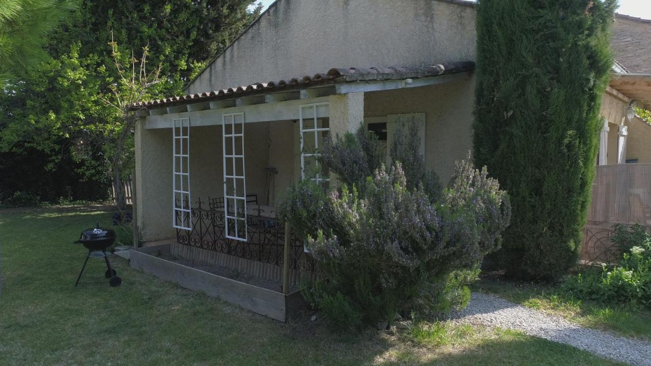 Mas Seraphin LʼIsle-sur-la-Sorgue Buitenkant foto